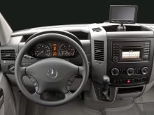 Фото Mercedes-Benz Sprinter микроавтобус  №4